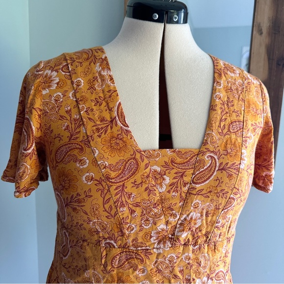 Patrons of Peace Dress - Picture 5 of 8